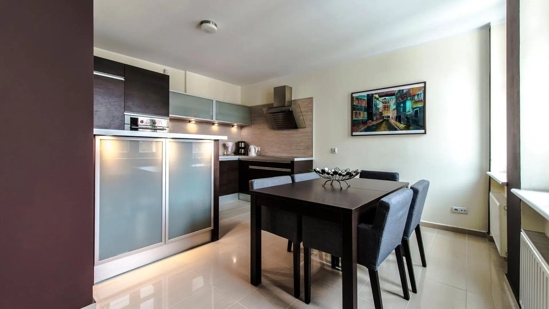Apartment Lts Rent Comfortable River View & Art, Five Rooms Danzig