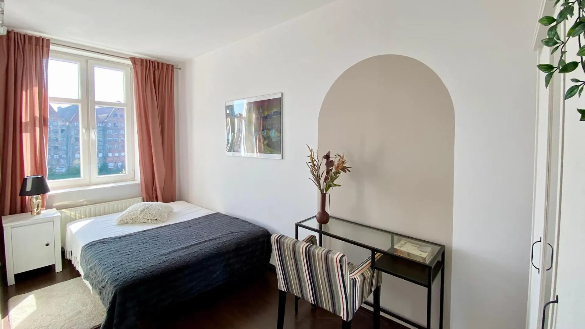 Lts Rent Comfortable River View & Art, Five Rooms Danzig Polen